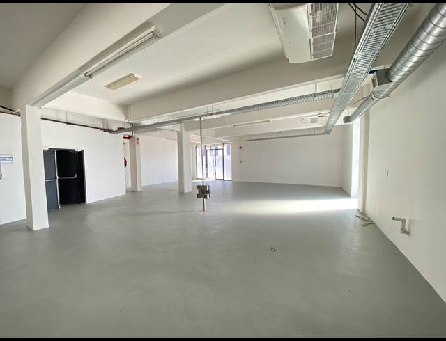 148M² OFFICE TO LET IN SALT RIVER